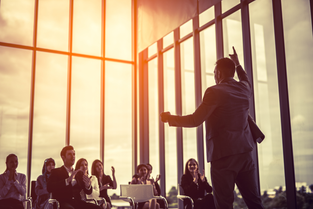 Leadership Unplugged: The Power of Keynote and Motivational Speakers