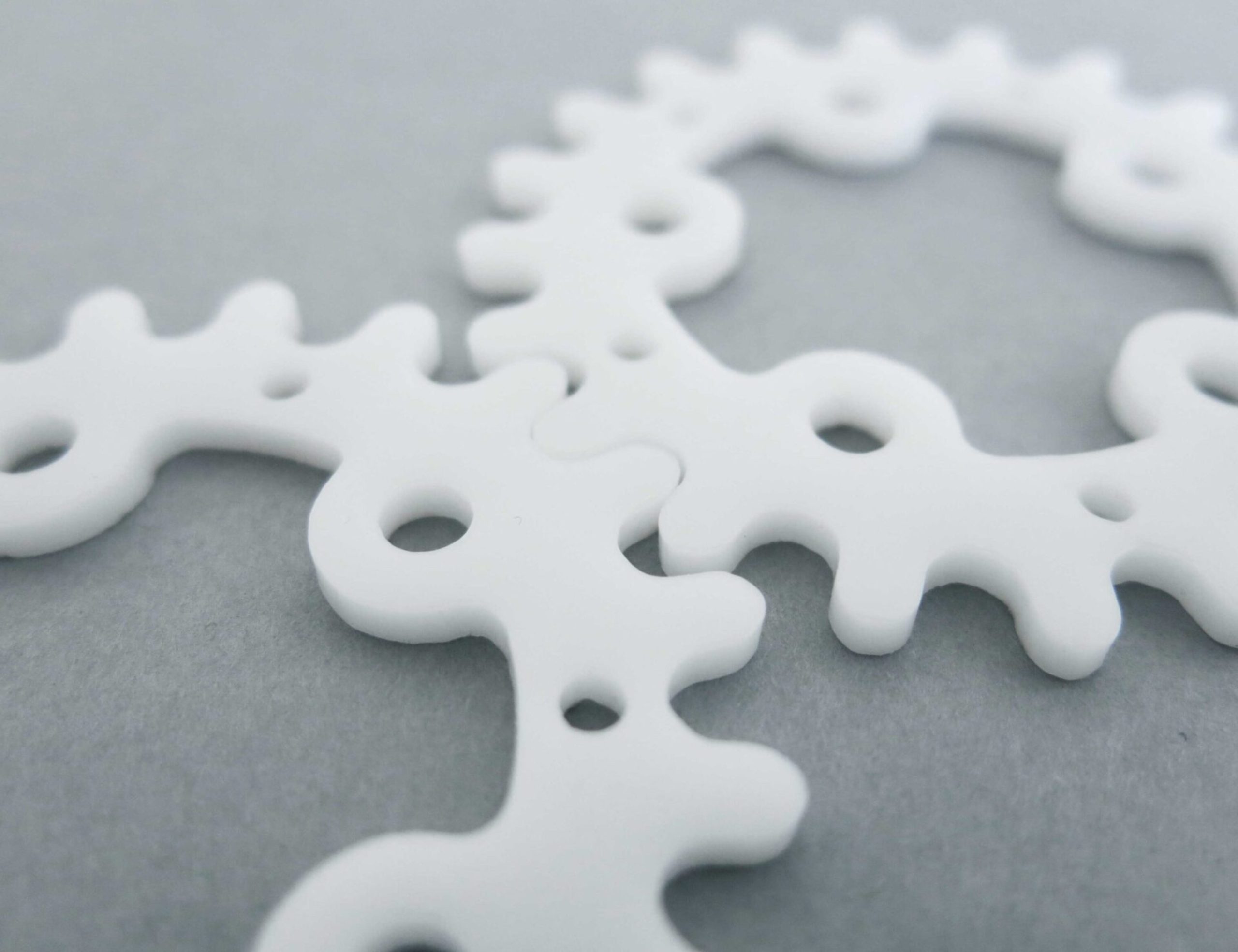 Transform Your Engineering Projects with Hason Industries’ UHMWPE and Derlin Components
