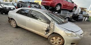 Scrapy or Savvy? – Maximizing Your Old Car’s Value